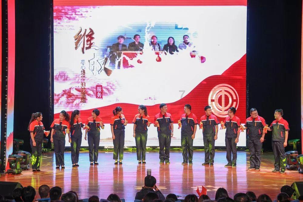 纳溪首届少儿春晚点燃少年儿童舞台梦想